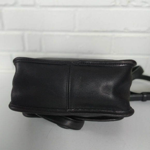 Brighton small crossbody bag black - Picture 5 of 8